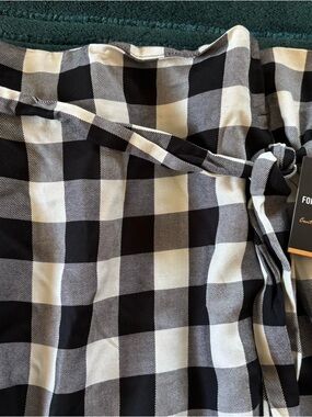 New Forever 21 Black and White Gingham Skirt with Tie Detail